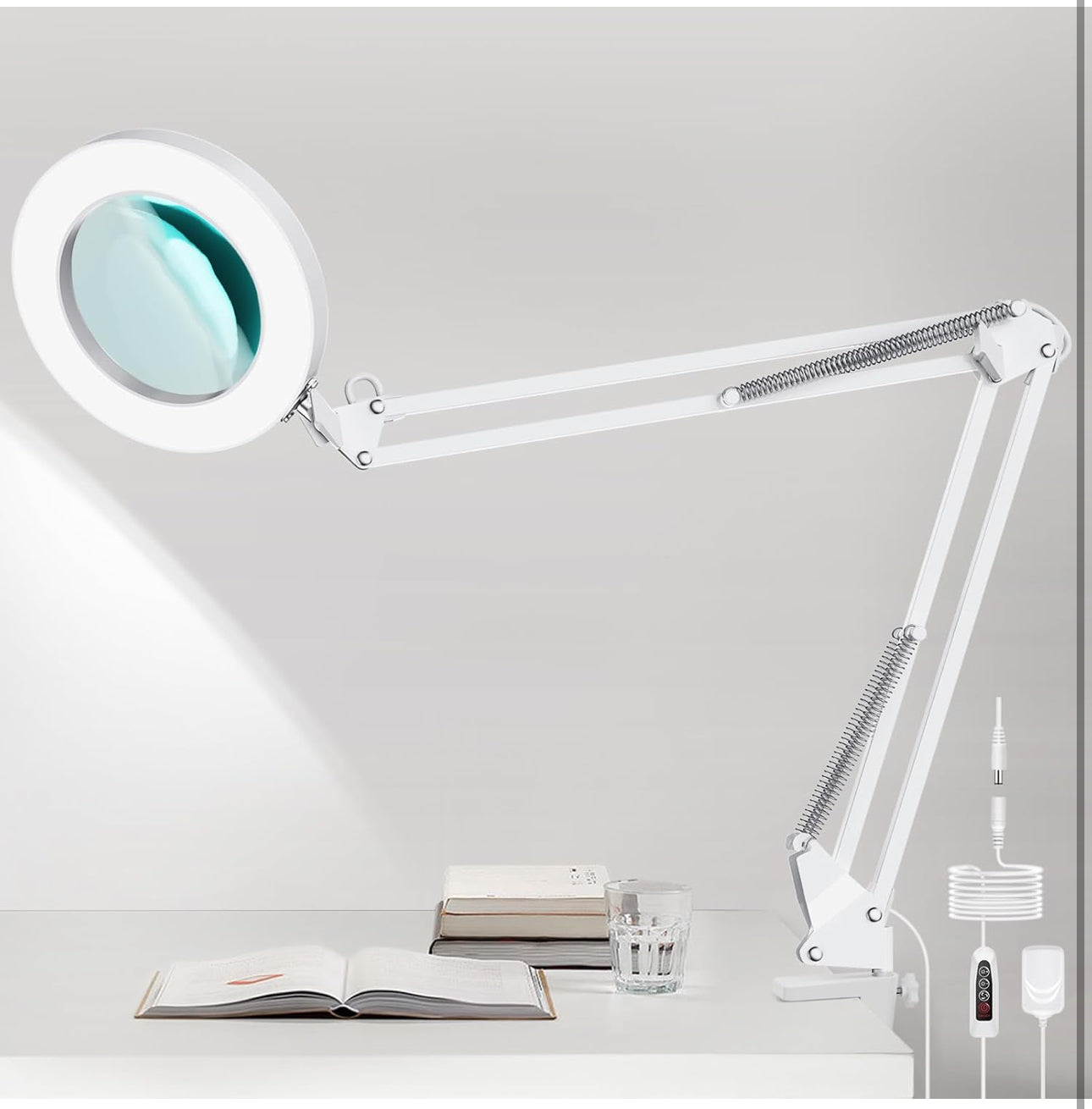 Lampada Da Tavolo Led Con Lente Ingradimento